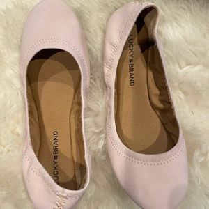 Lucky Brand Emmie ladies shoes